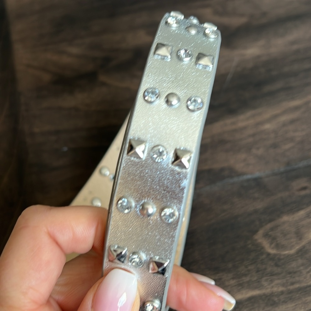 White House Black Market silver crystal studded belt - Picture 2 of 4